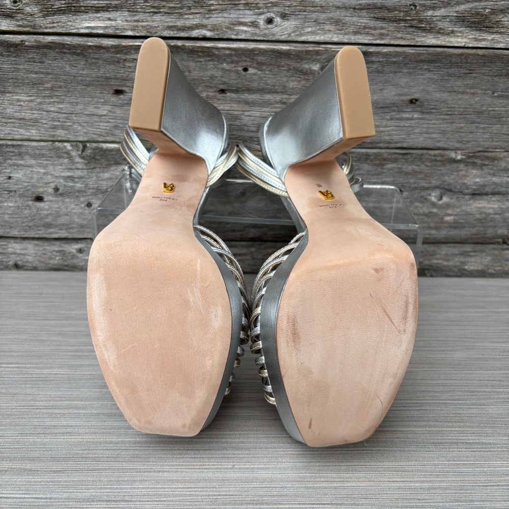 VERONICA BEARD
Fletcher Metallic Heel Sandals - Picture 13 of 15